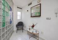 Resale - Apartment / flat -
Torrevieja - Centro