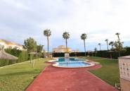 Resale - semi-detached house -
Torrevieja - El limonar
