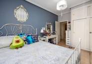 Resale - Apartment / flat -
Torrevieja - Centro - Muelle Pesquero