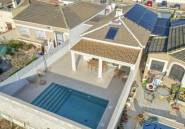 Használt ingatlanok - Villa -
Torrevieja