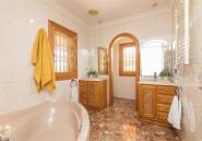 Resale - detached house -
Elche/Elx - Corte Ingles