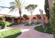 Resale - Villa -
Torrevieja - El chaparral