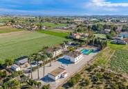 Reventa - Villa -
Dolores - Dolores Centro