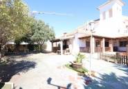 Resale - Commercial property -
Orihuela - La Zenia