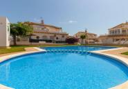 Használt ingatlanok - Terraced house -
Torrevieja - Los altos