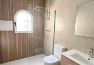 Használt ingatlanok - Villa -
Algorfa