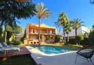 Resale - Villa -
Benidorm - Benidorm Centro