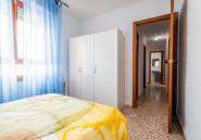 Reventa - Apartamento -
Torrevieja - playa de los naufragos