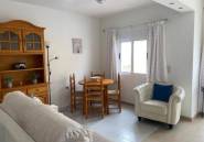 Alquiler a largo plazo - Apartamento / piso -
Villamartin