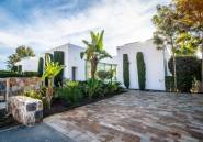 Resale - Villa -
Orihuela Costa