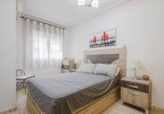 Resale - Apartamento -
Torrevieja - Playa del Acequión
