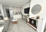 Használt ingatlanok - Villa -
Torrevieja - Torrevieja Centro