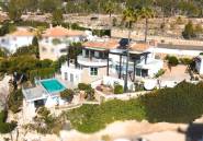 Resale - Villa -
Benissa - La Fustera