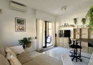 Resale - Apartment / flat -
Torrevieja - Torrevieja Centro