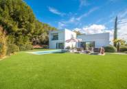 Resale - Villa -
Orihuela Costa - Las Colinas Golf