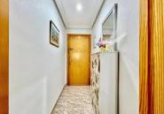 Resale - Apartment / flat -
Torrevieja - Torrevieja Centro