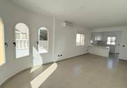 Használt ingatlanok - Villa -
Algorfa