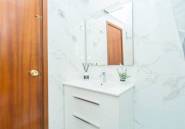 Használt ingatlanok - Flat -
Torrevieja - Playa del Cura