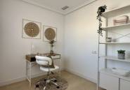 Resale - Apartment / flat -
Torrevieja - Torrevieja Centro