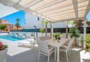 Resale - Villa -
Guardamar del Segura - Guardamar del Segura Centro