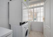 Resale - Apartment / flat -
Torrevieja - Torrevieja Centro