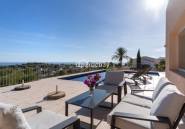 Resale - Villa -
Teulada - Moraira
